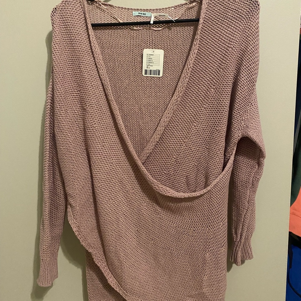 Urban Outfitters XS Pink Sweater
